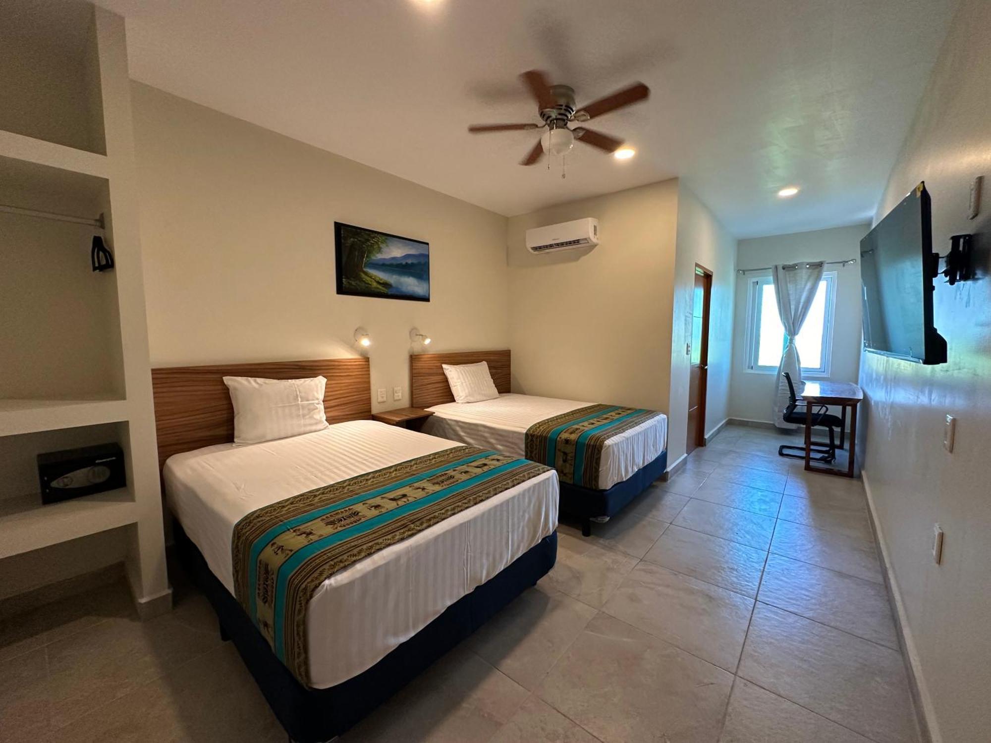 Oneiro Suites With Sea View Mahahual Esterno foto